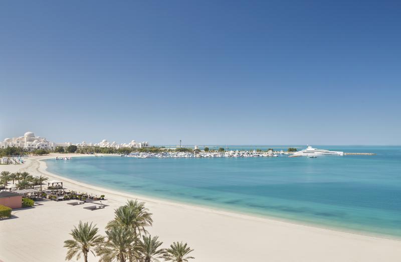 Emirates Palace Mandarin Oriental// Beach