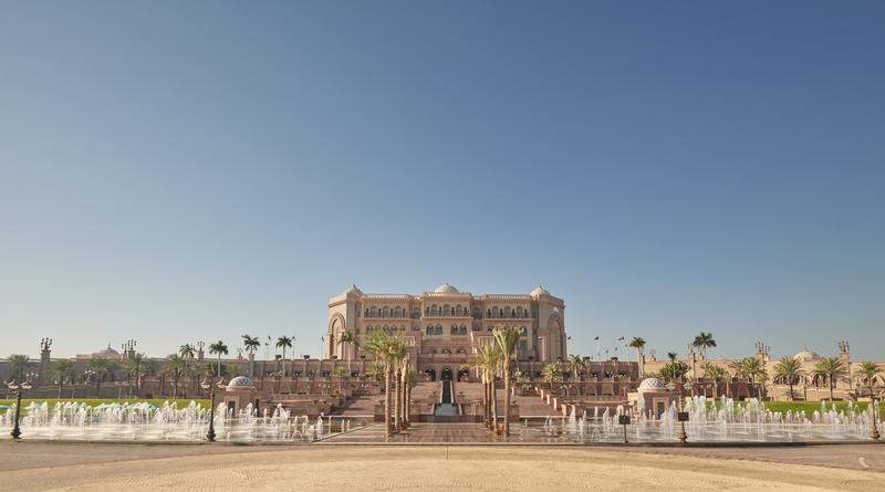Emirates Palace Mandarin Oriental// Exterior