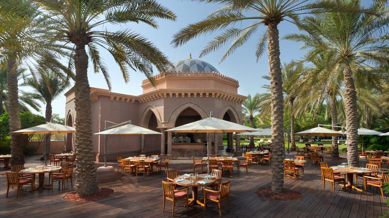 Emirates Palace Mandarin Oriental// Terrace