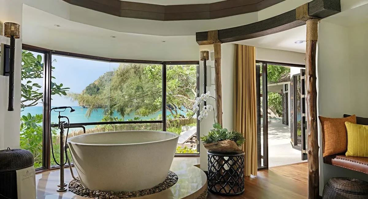 Rayavadee Krabi// Master Bathroom